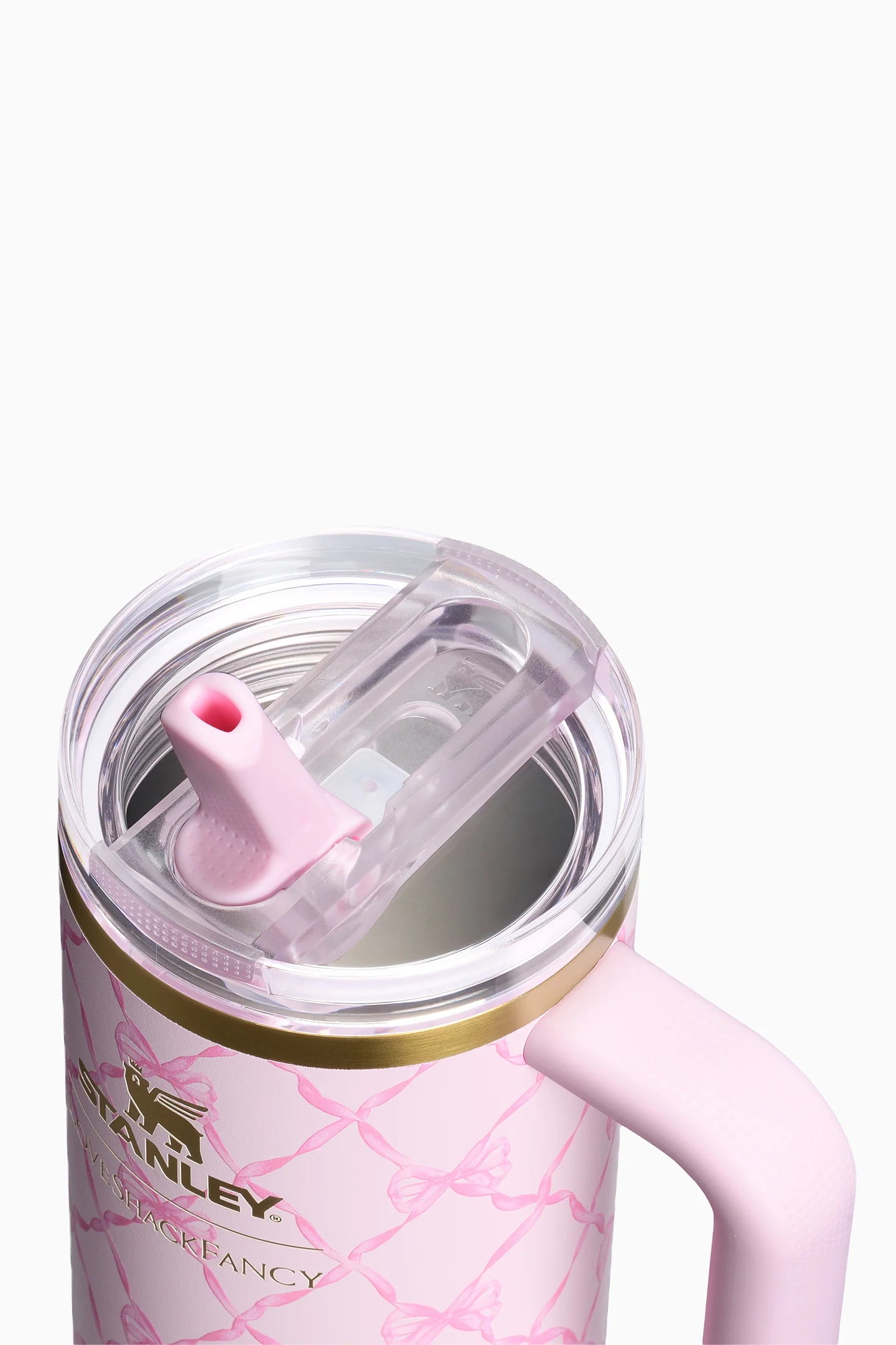 Stanley 1913 Quencher ProTour Flip Straw | 30 OZ in Baby Bow - Image 2